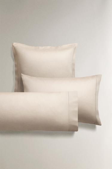SATEEN PILLOWCASE WITH TRIM (300 THREAD COUNT) - Beige by Zara