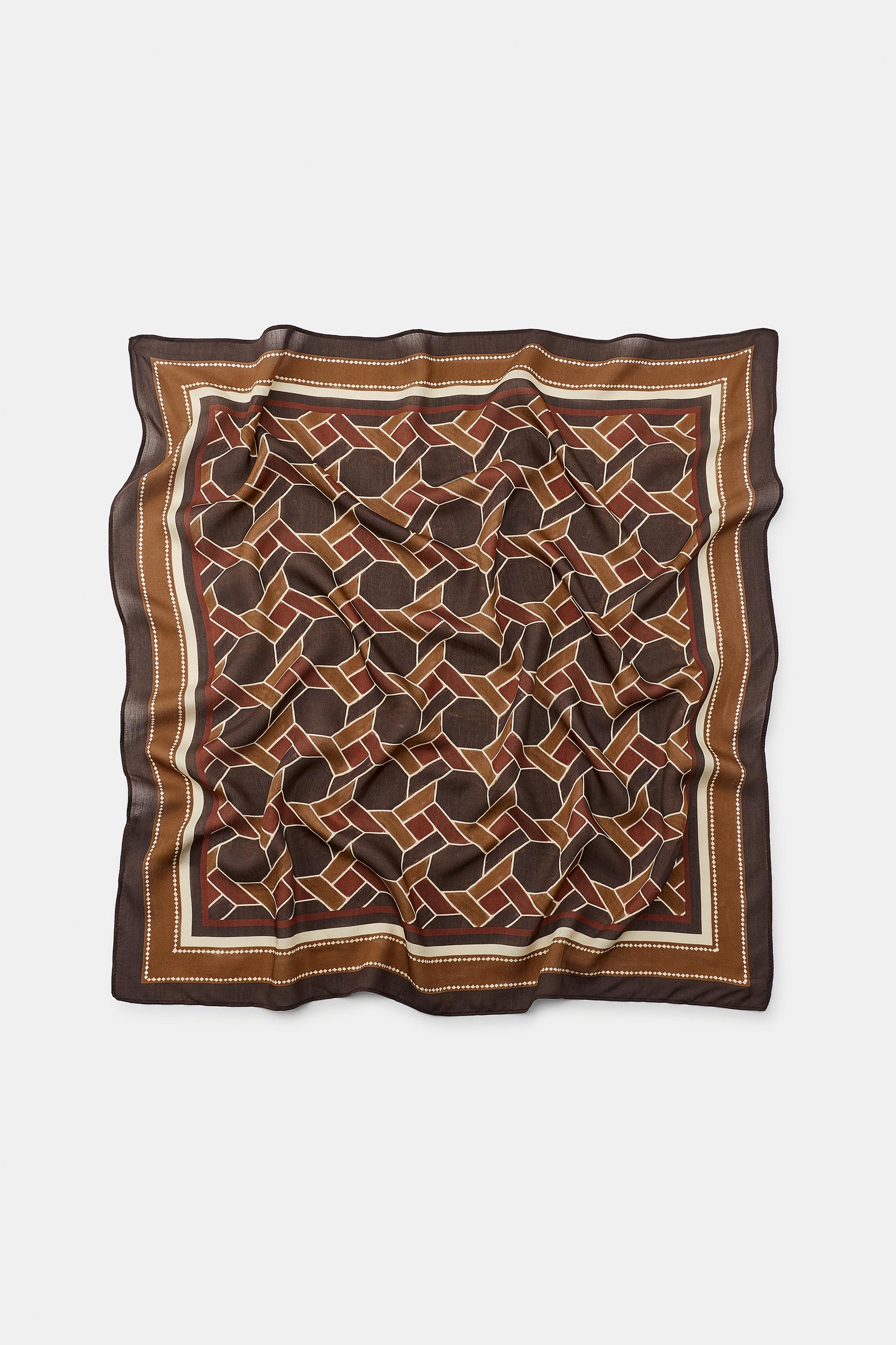 GEOMETRIC PRINT SILK SCARF