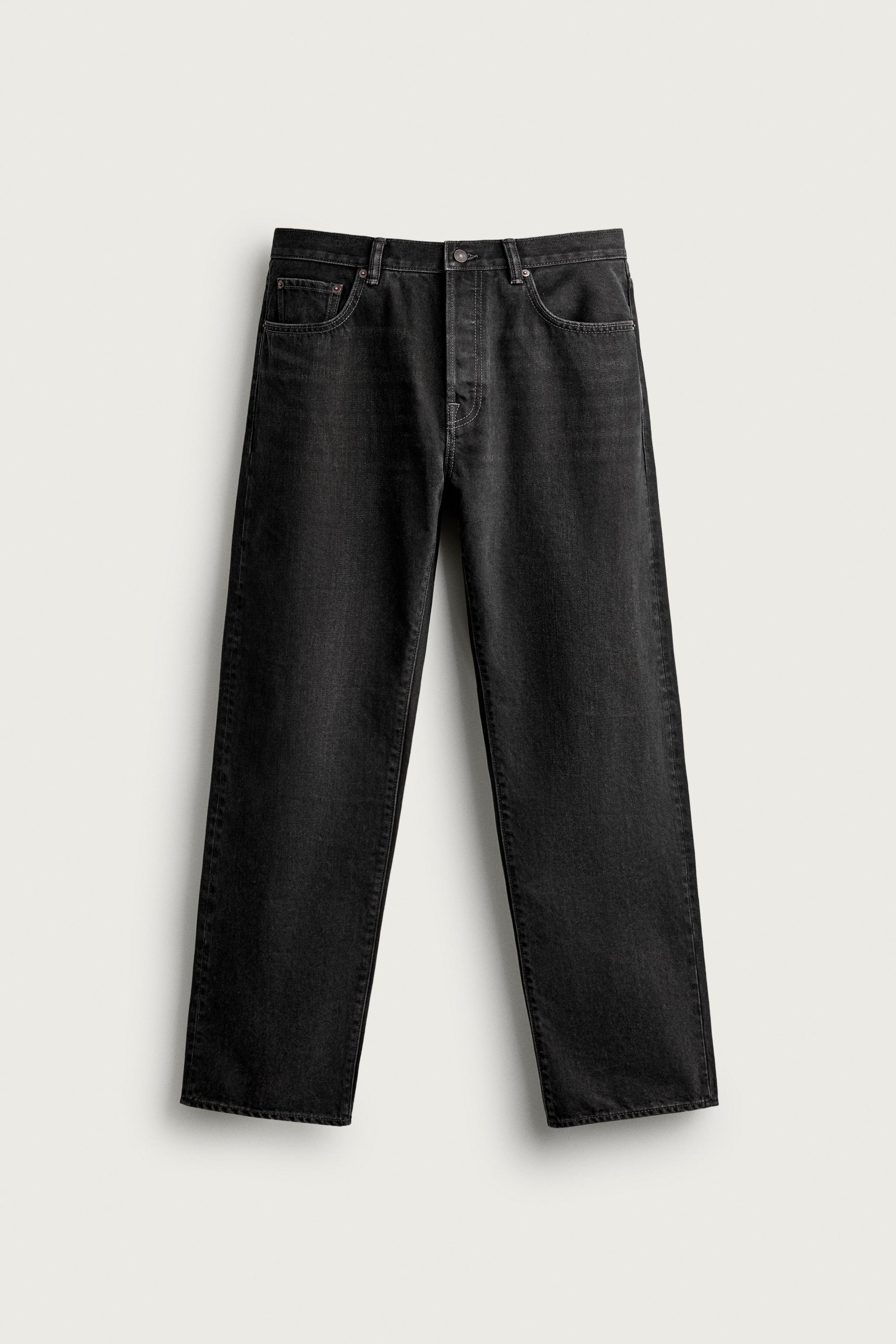 STRAIGHT FIT JEANS