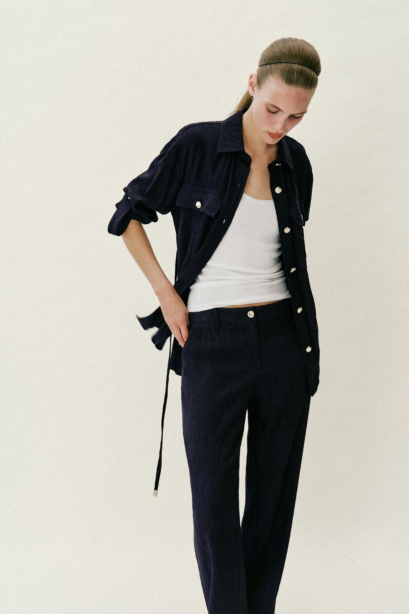 PANTALON DROIT EFFET FROISSÉ