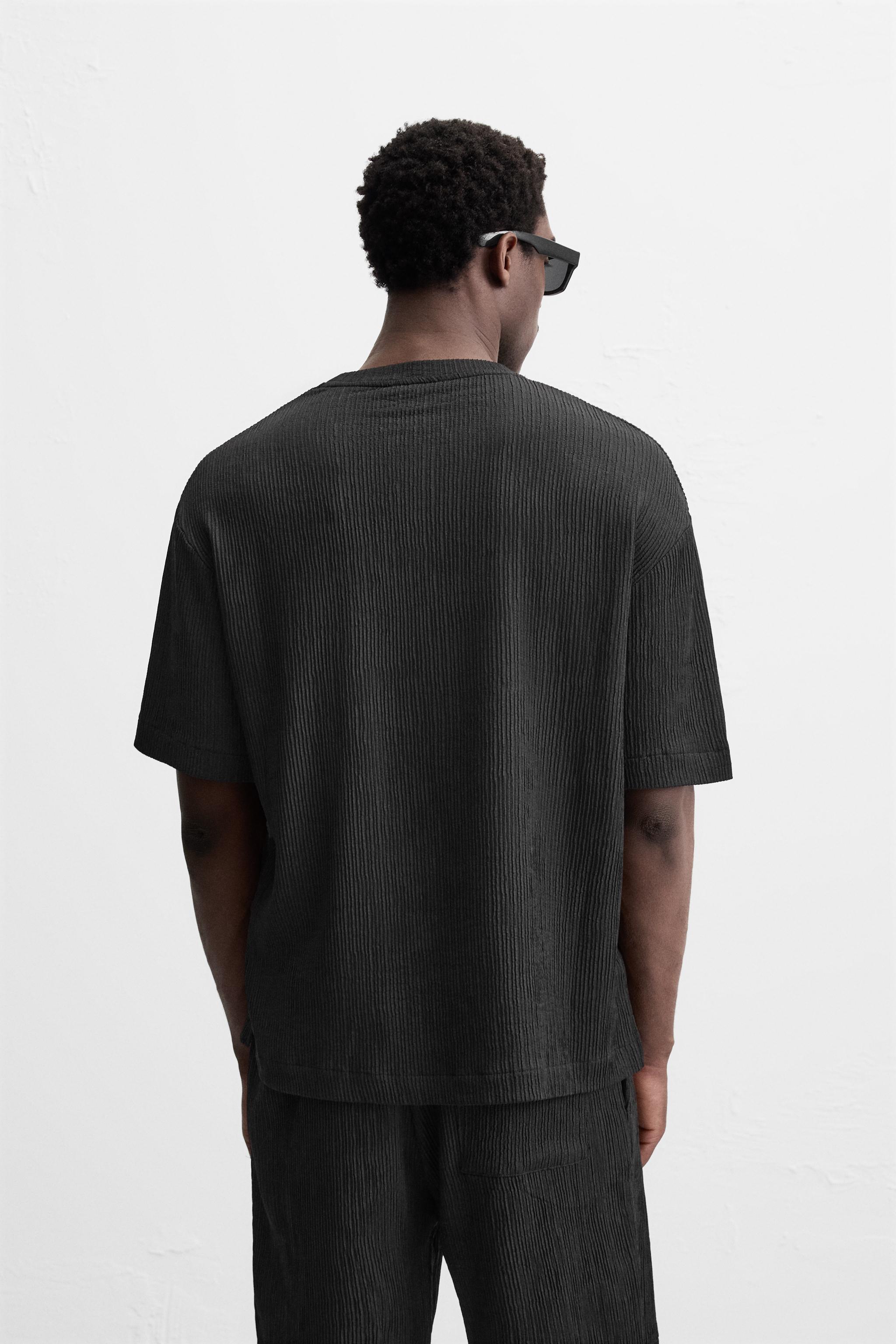 テクスチャジャカードTシャツ - オフホワイト | ZARA Japan / 日本