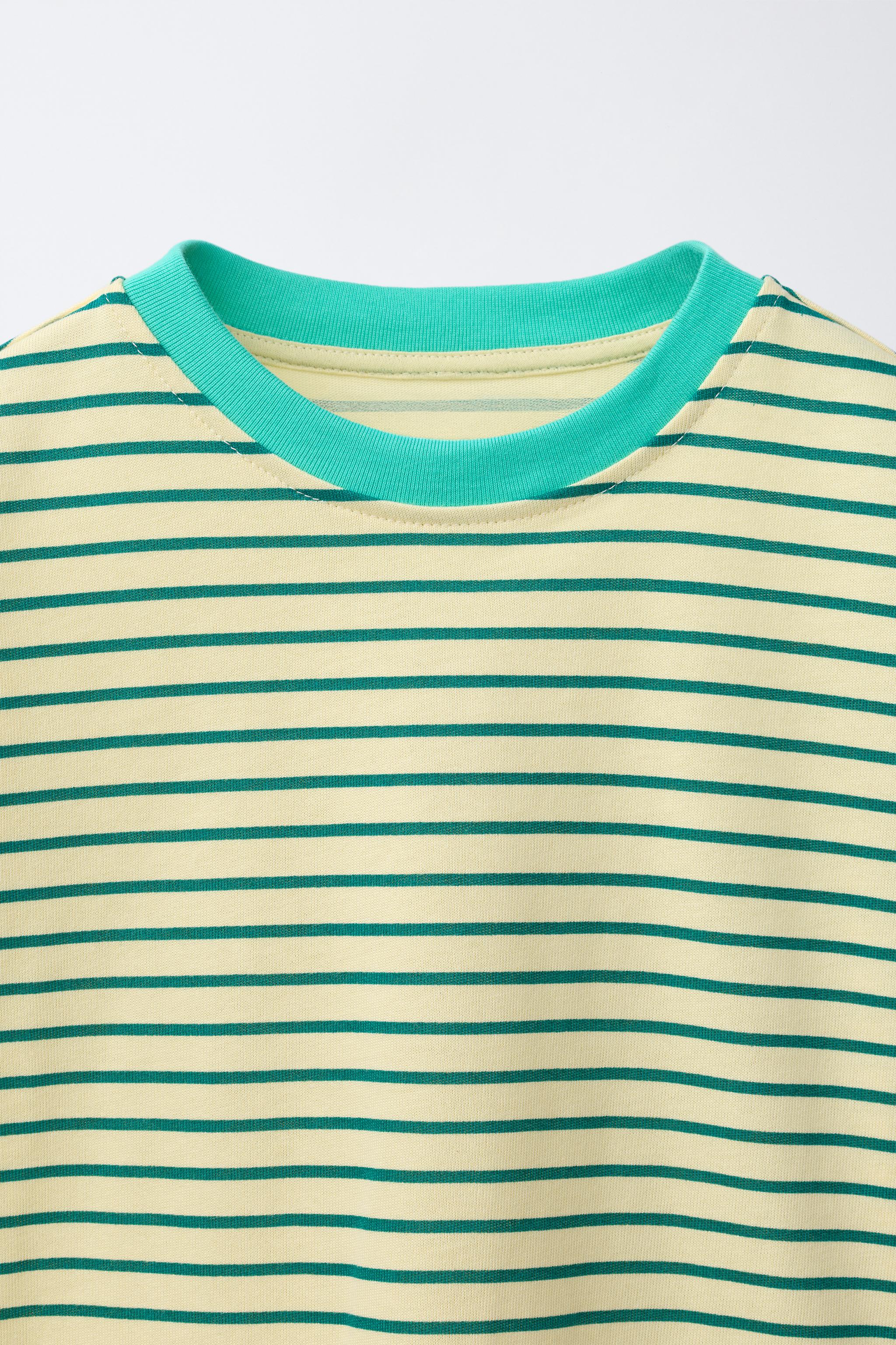 CONTRAST STRIPE T-SHIRT