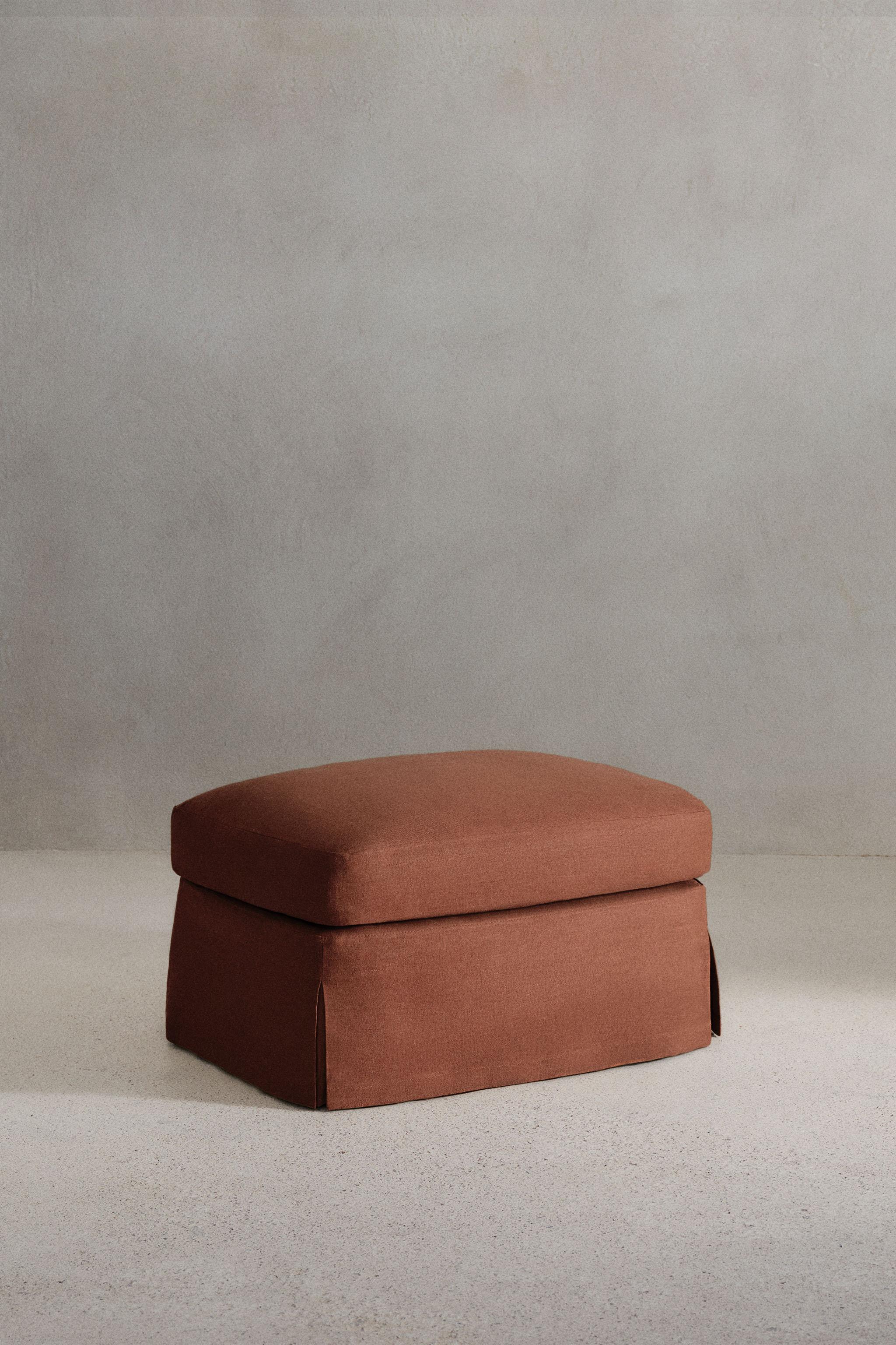 FOOTSTOOL 01 LINEN COVER — Terracotta