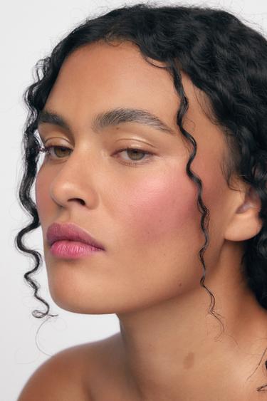 TINTE LABIOS Y MEJILLAS - de Zara