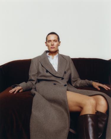 LONG DOUBLE-BREASTED COAT - Dark mink by Zara