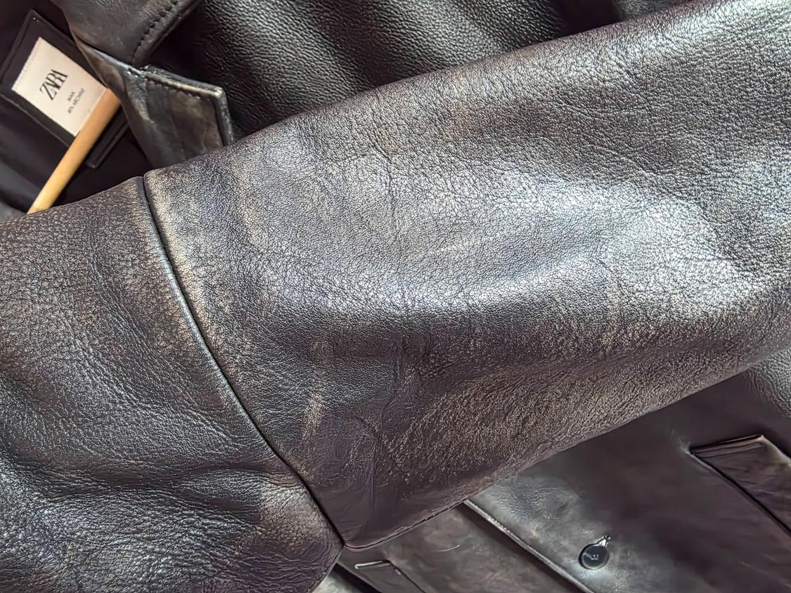 LIMITED EDITION VINTAGE EFFECT LEATHER JACKET - Image 4