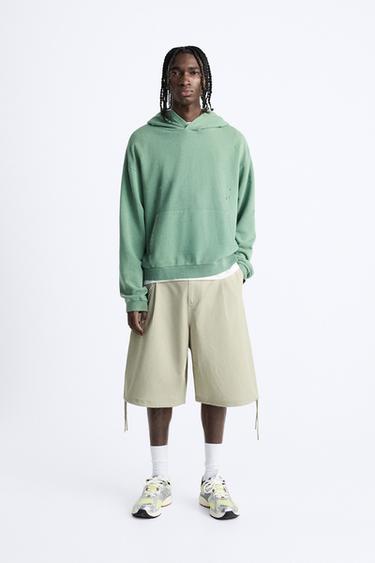 ШОРТЫ КАРГО С КАРМАНАМИ — Серый / Нежно-коричневый от Zara — изображение 0