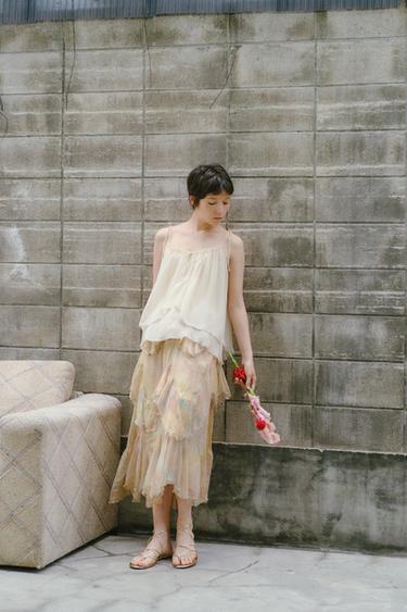 TOP SEMITRANSPARENTE PUNTILLA ZW COLLECTION象牙色ZaraのTOP SEMITRANSPARENTE PUNTILLA ZW COLLECTION - 象牙色 