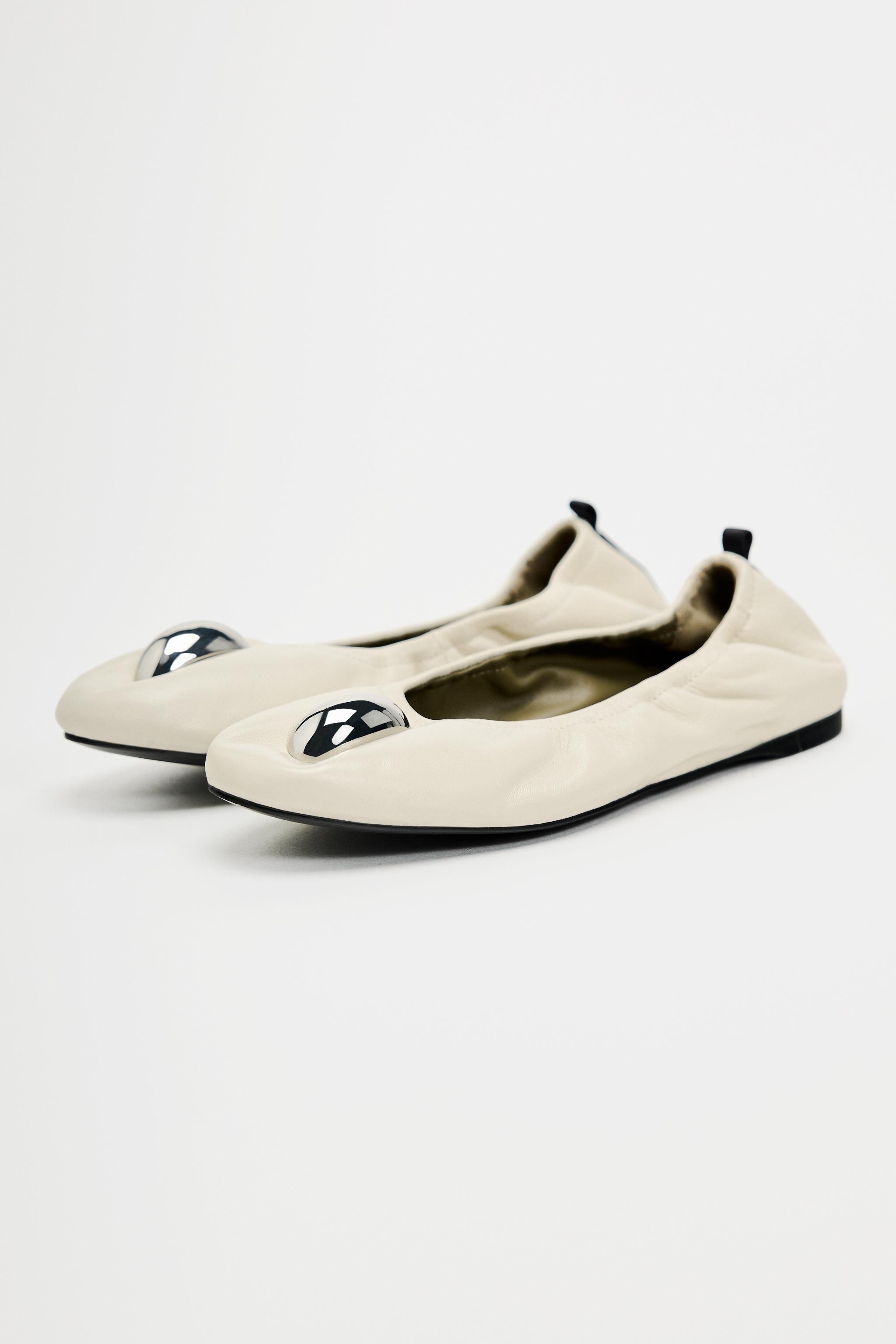 Loewe shamrock leather ballet sales flats