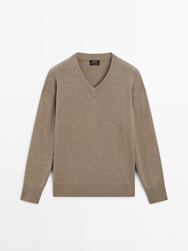 Zara Knit 100% cashmere V-neck sweater - Black gold