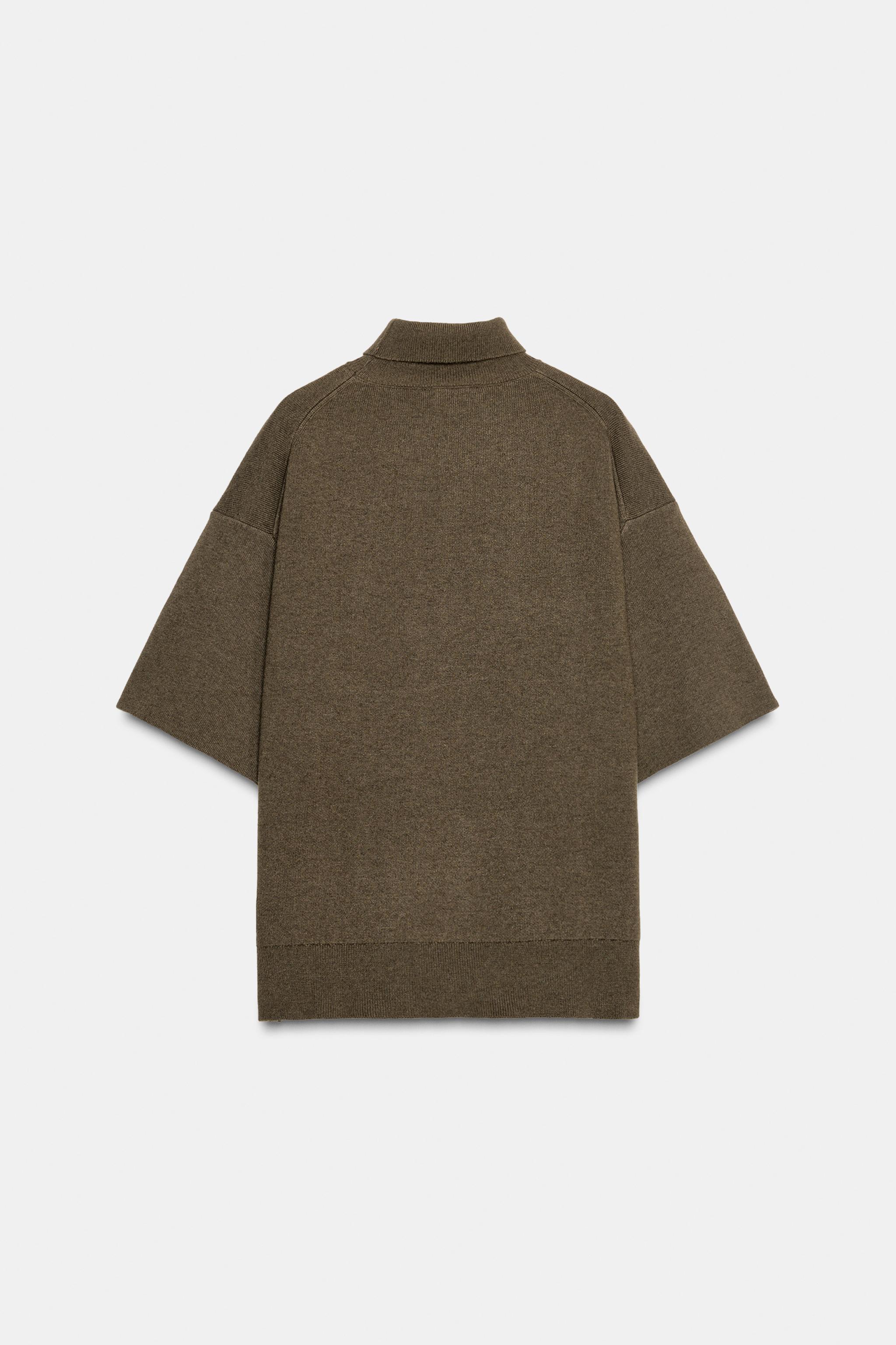 OVERSIZED WOOL SWEATER WITH HIGH NECK
