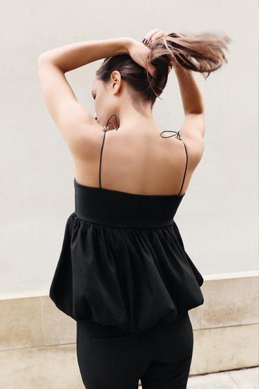 TOP GUFË STOPPERS - E zezë nga Zara