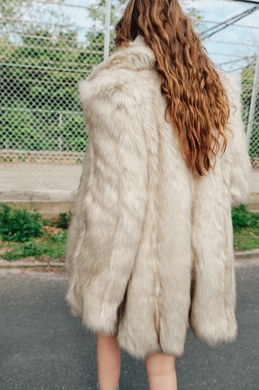 FAUX FUR COAT WITH PADDED SHOULDERS - Ecru / Beige by Zara