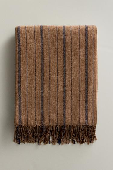 STRIPED CHENILLE THROW - striped by Zara - Image 4