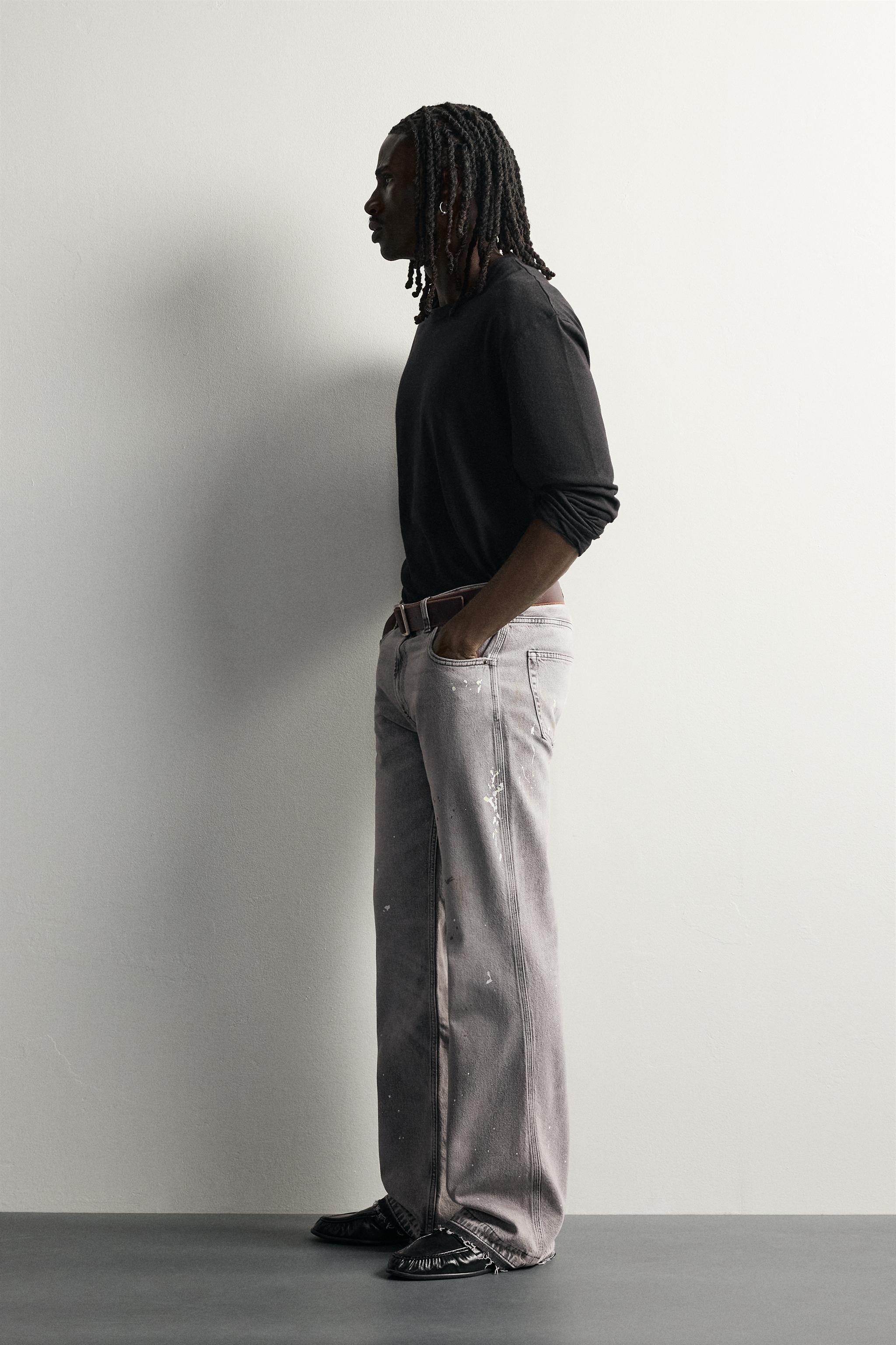 LOW-RISE BOOTCUT JEANS — Gray