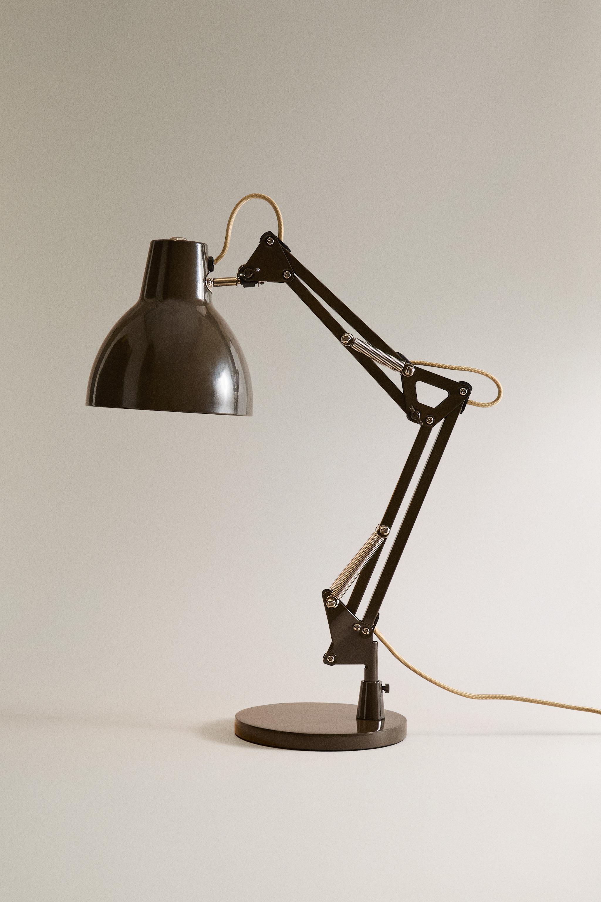 IRON DESK LAMP