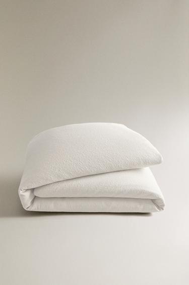 TEXTURED JACQUARD BEDSPREAD - Oyster-white by Zara