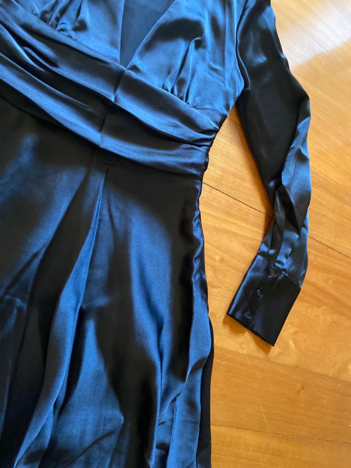 SHORT SATIN DRESS - Image 4