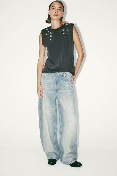 CAMISETA EFECTO LAVADO HOMBRERAS JOYAS - Gris antracita de Zara