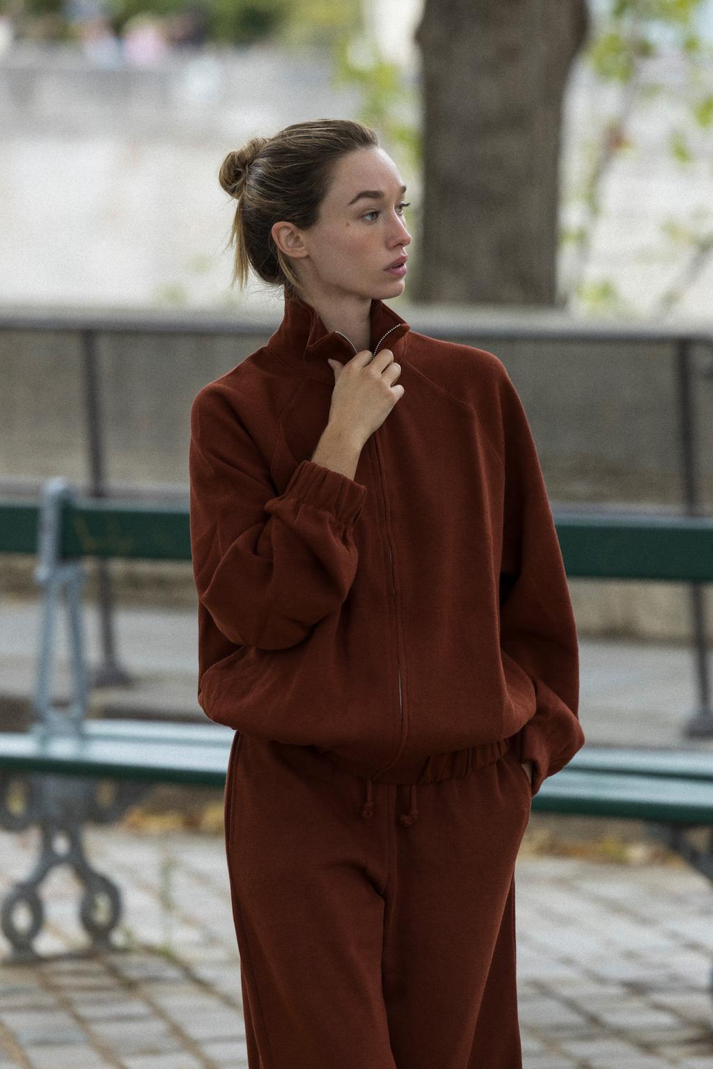 SOFT STRAIGHT LEG PANTS