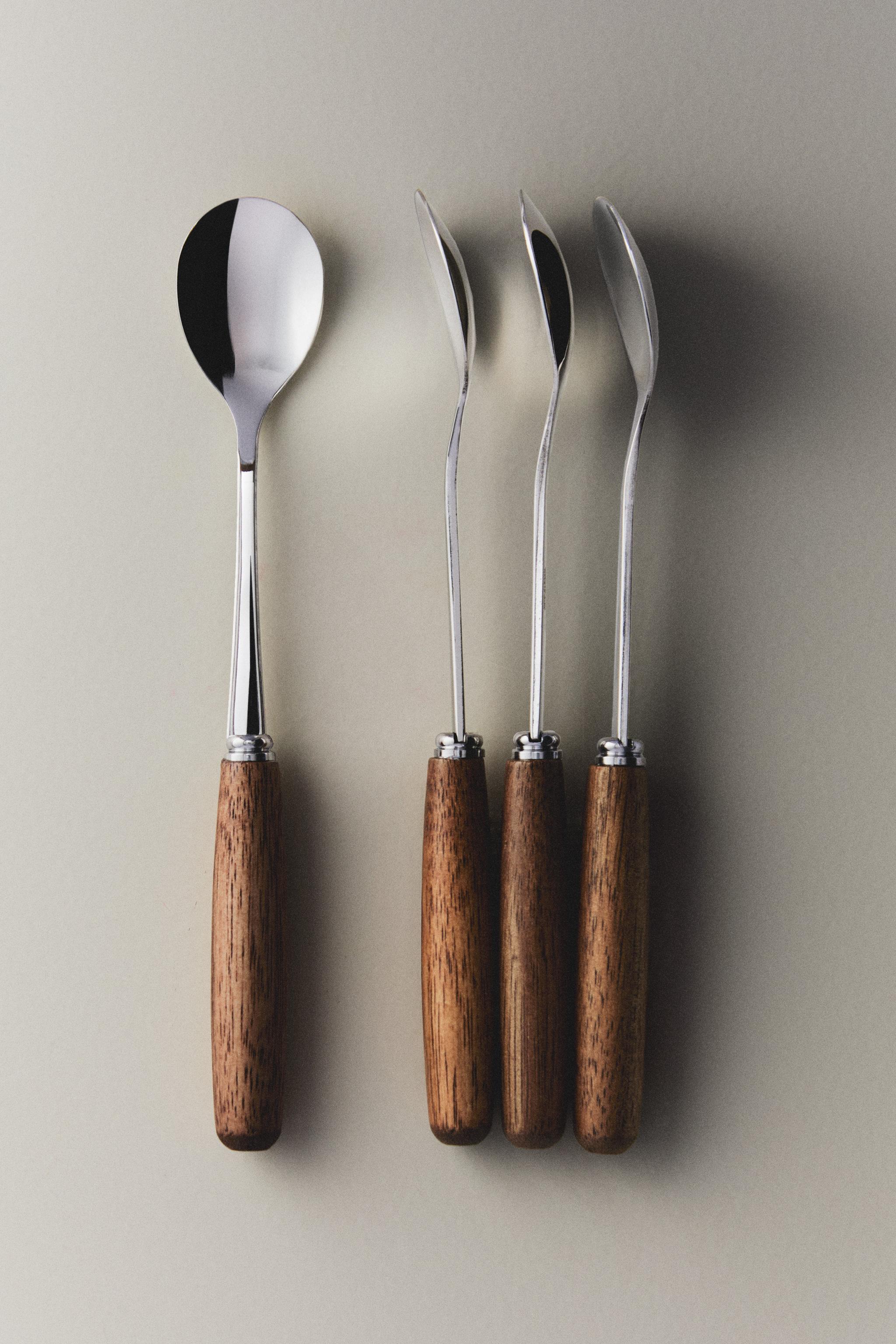 PACK OF WOODEN TEASPOONS (PACK OF 4)
