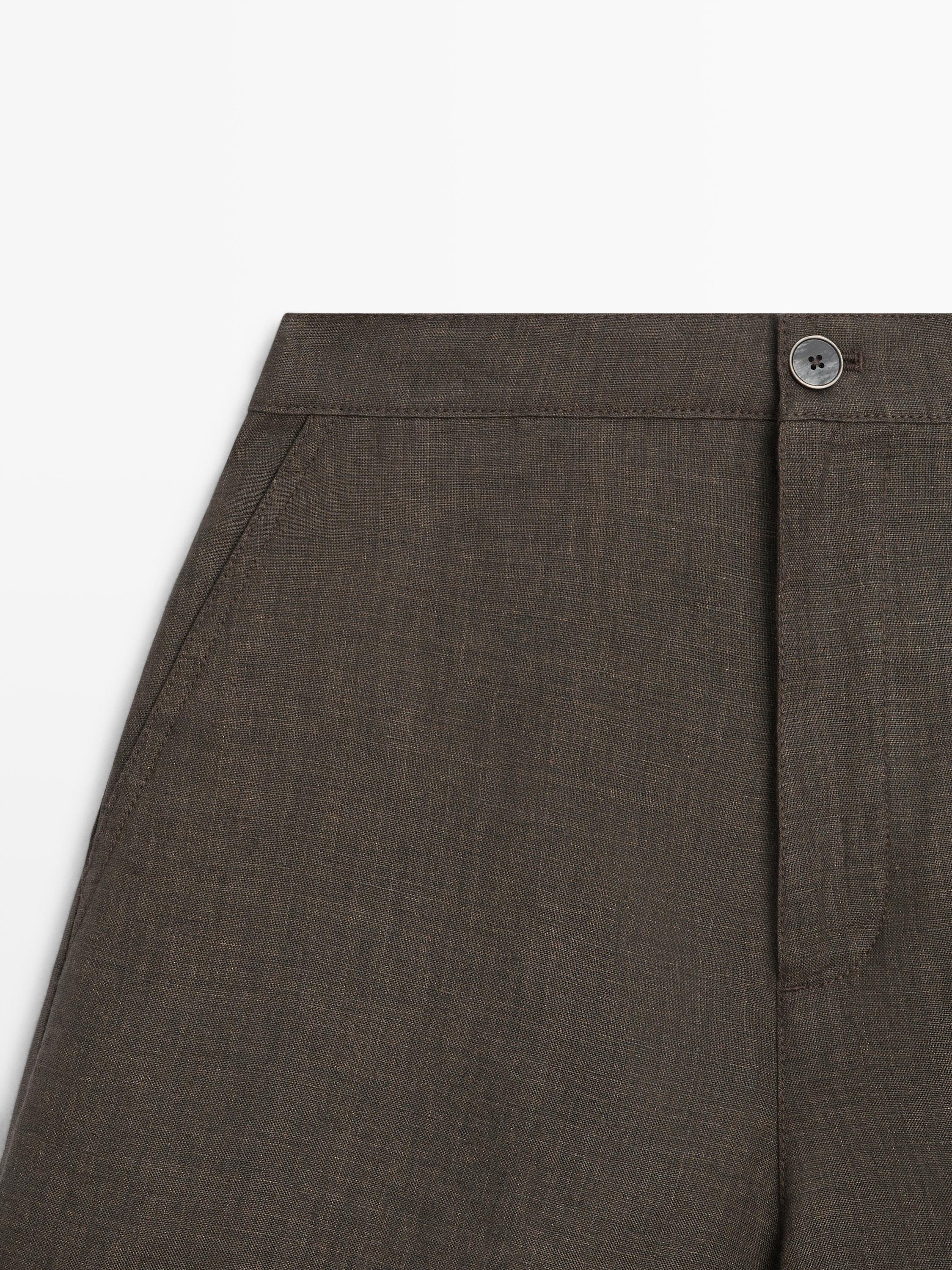 Short linen Bermuda shorts