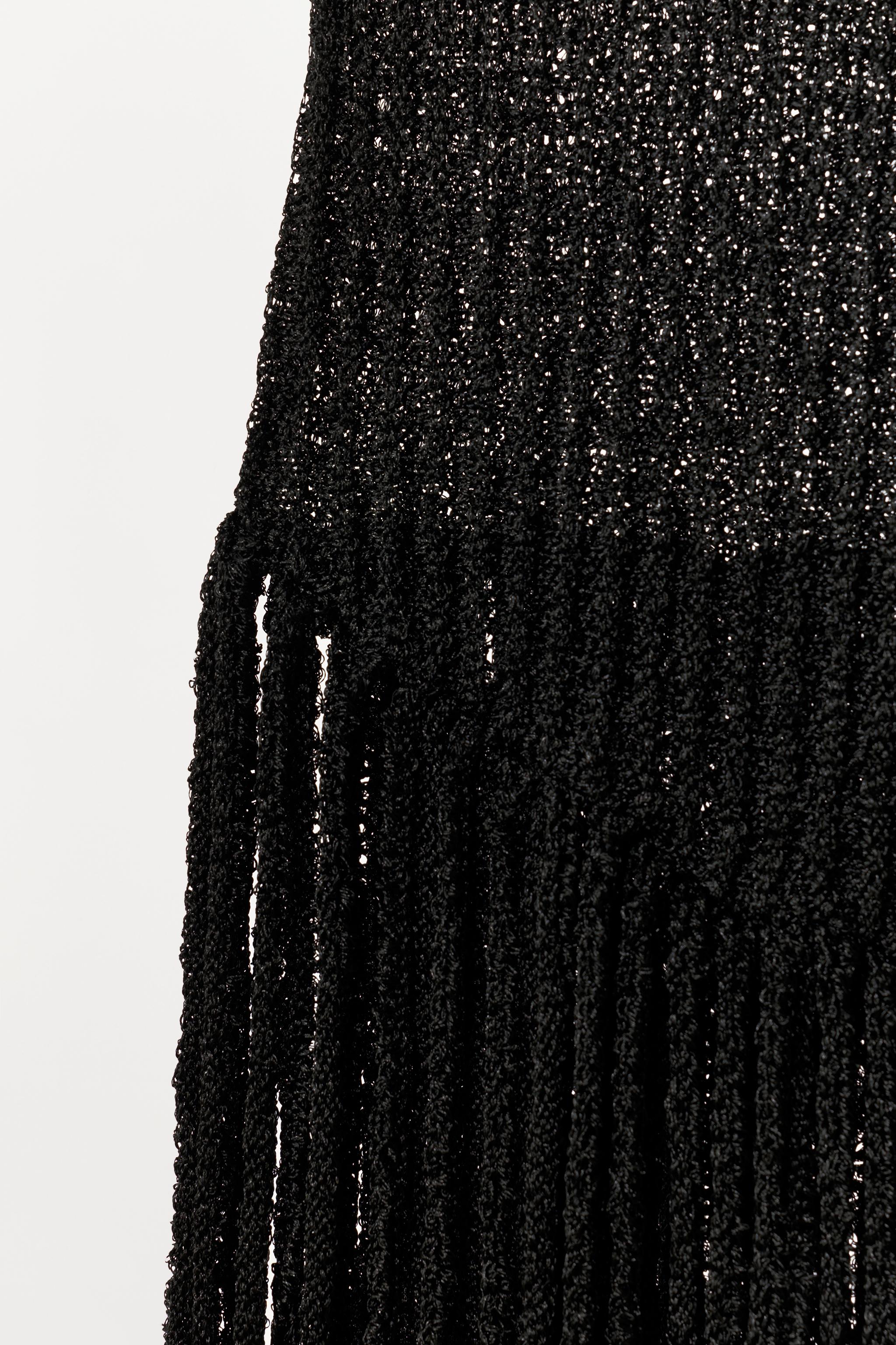 FRINGED STRAIT-ACROSS KNIT TOP
