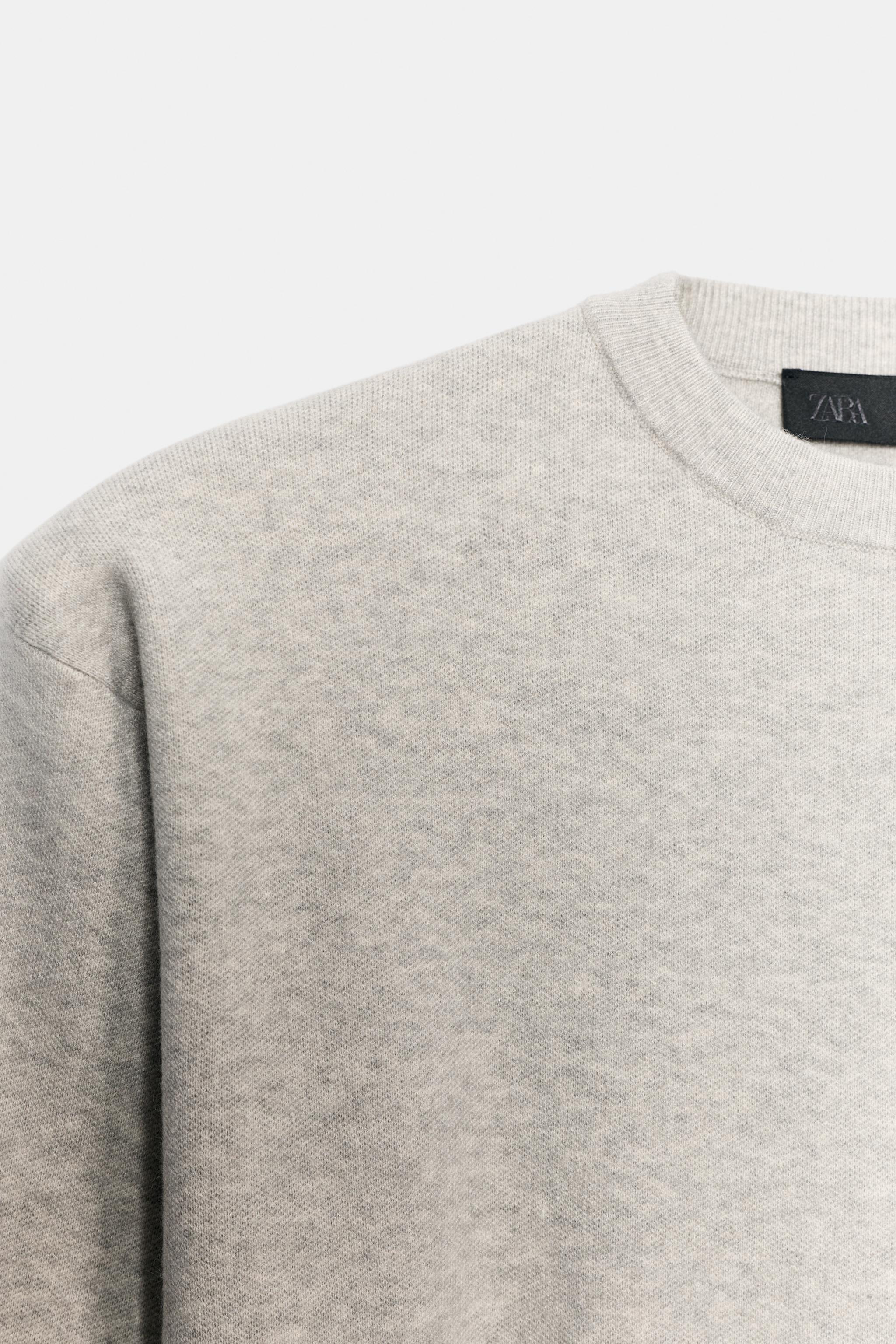 PULL EN MAILLE ÉPAULETTE