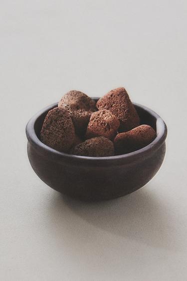 CERAMIC DIFFUSER WITH VOLCANIC STONES - Black by Zara - Image 5