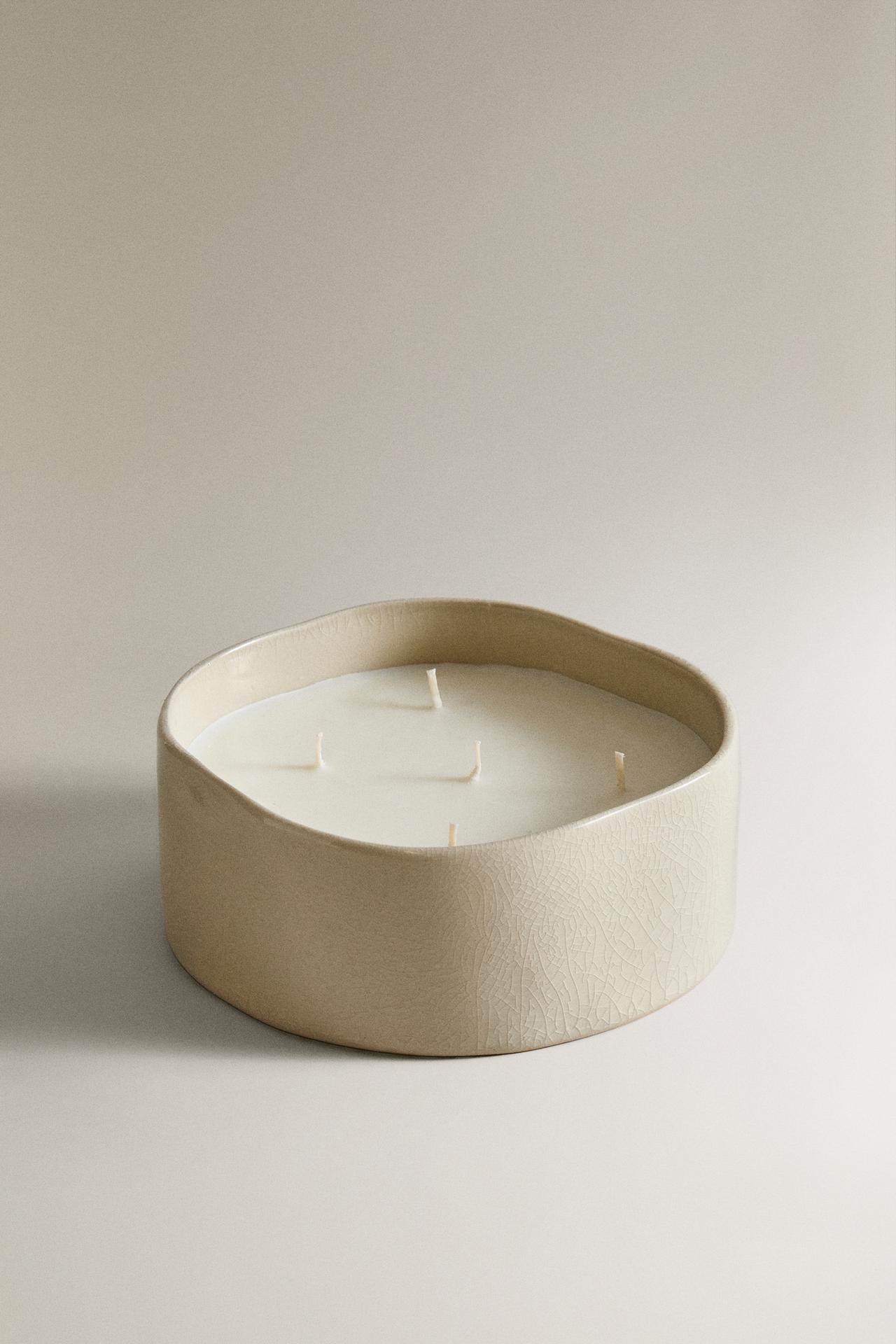 (540 G) LUMINOUS CAMELLIA SCENTED CANDLE — Light pink