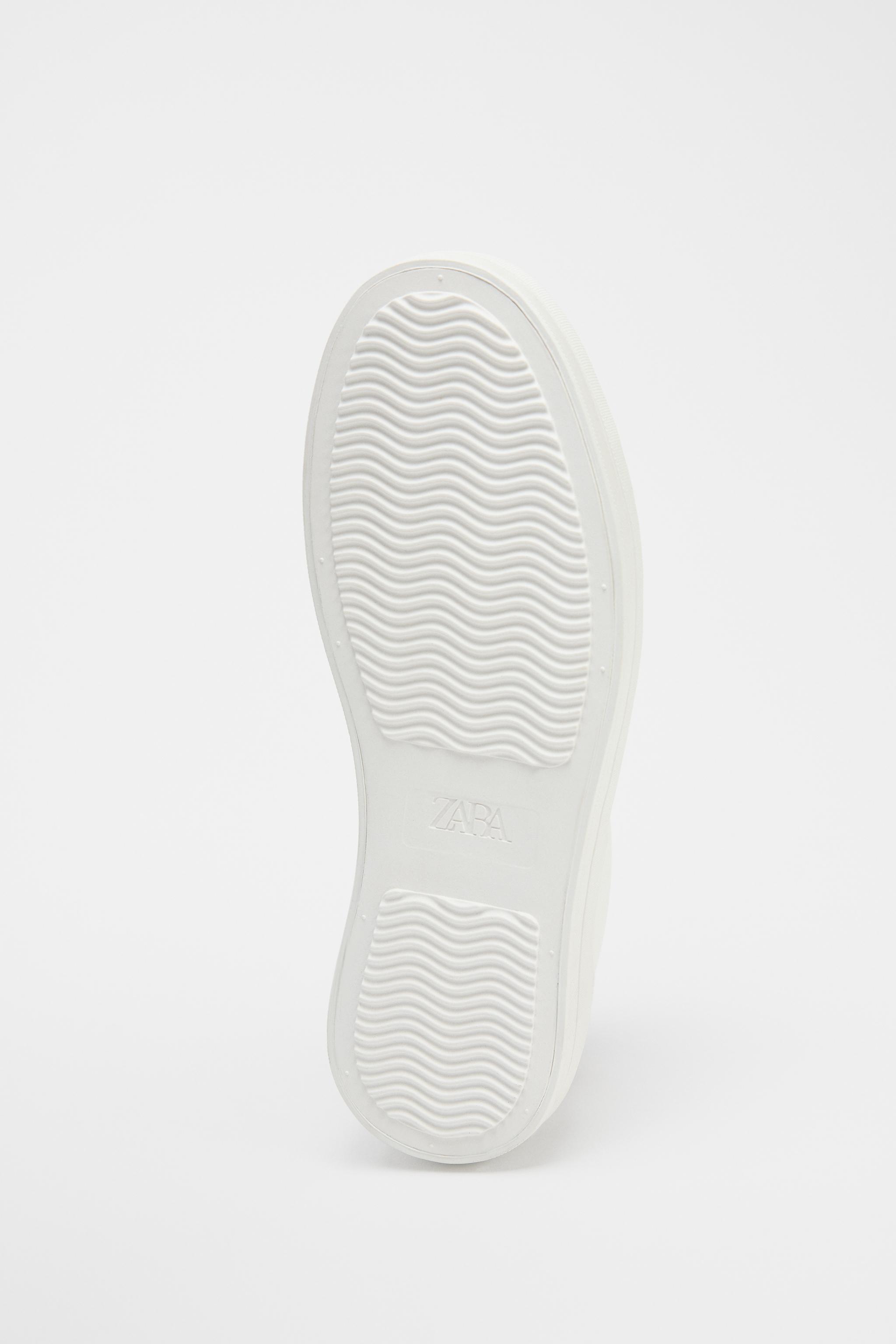 TOPSTITCHING DETAIL SNEAKERS