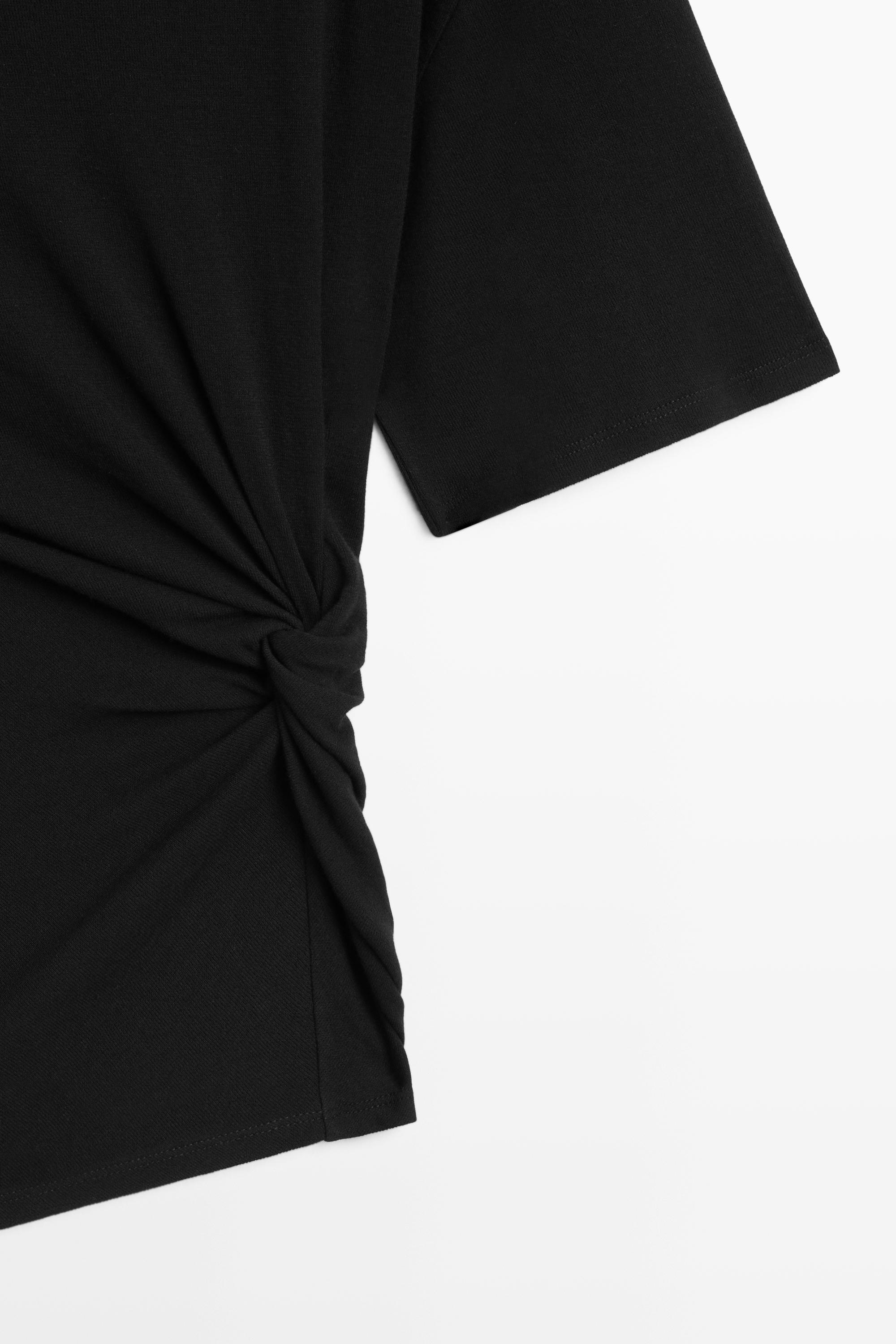Asymmetric knot-detail T-shirt