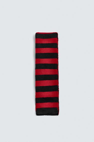 STRIPED KNIT SCARF - Red by Zara
