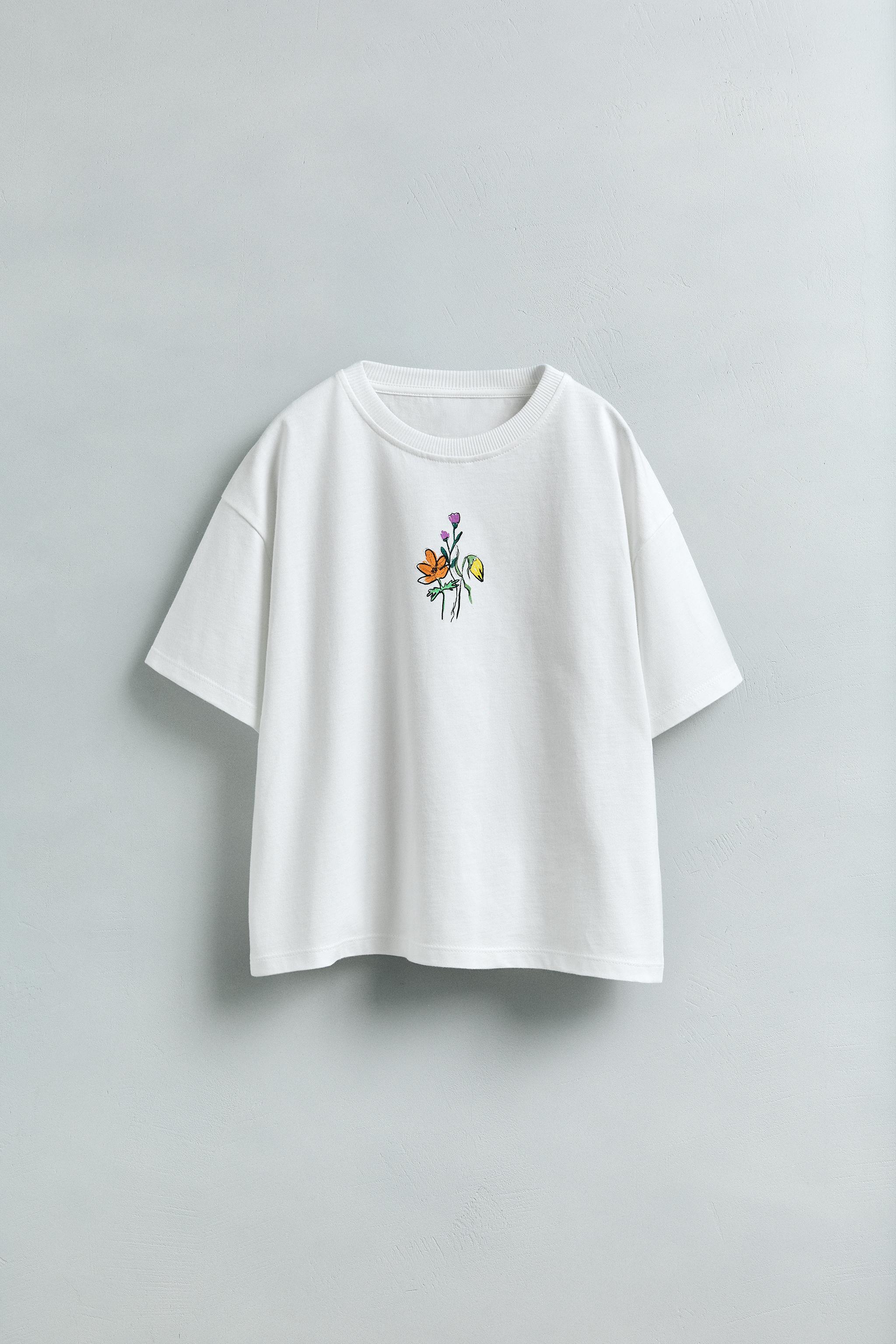 ★E.B.M★ Flower Lace T-shirt EMP4WTS050 8057590085995---