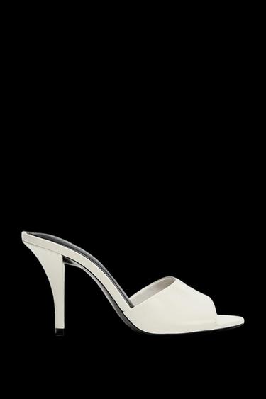 RIEMCHENSANDALE MIT ABSATZ - Weiss von Zara