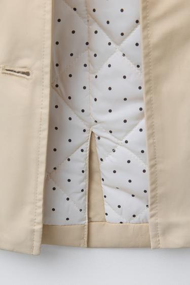 TRENCH MATELASSÉ À CEINTURE - Beige de Zara - Image 7