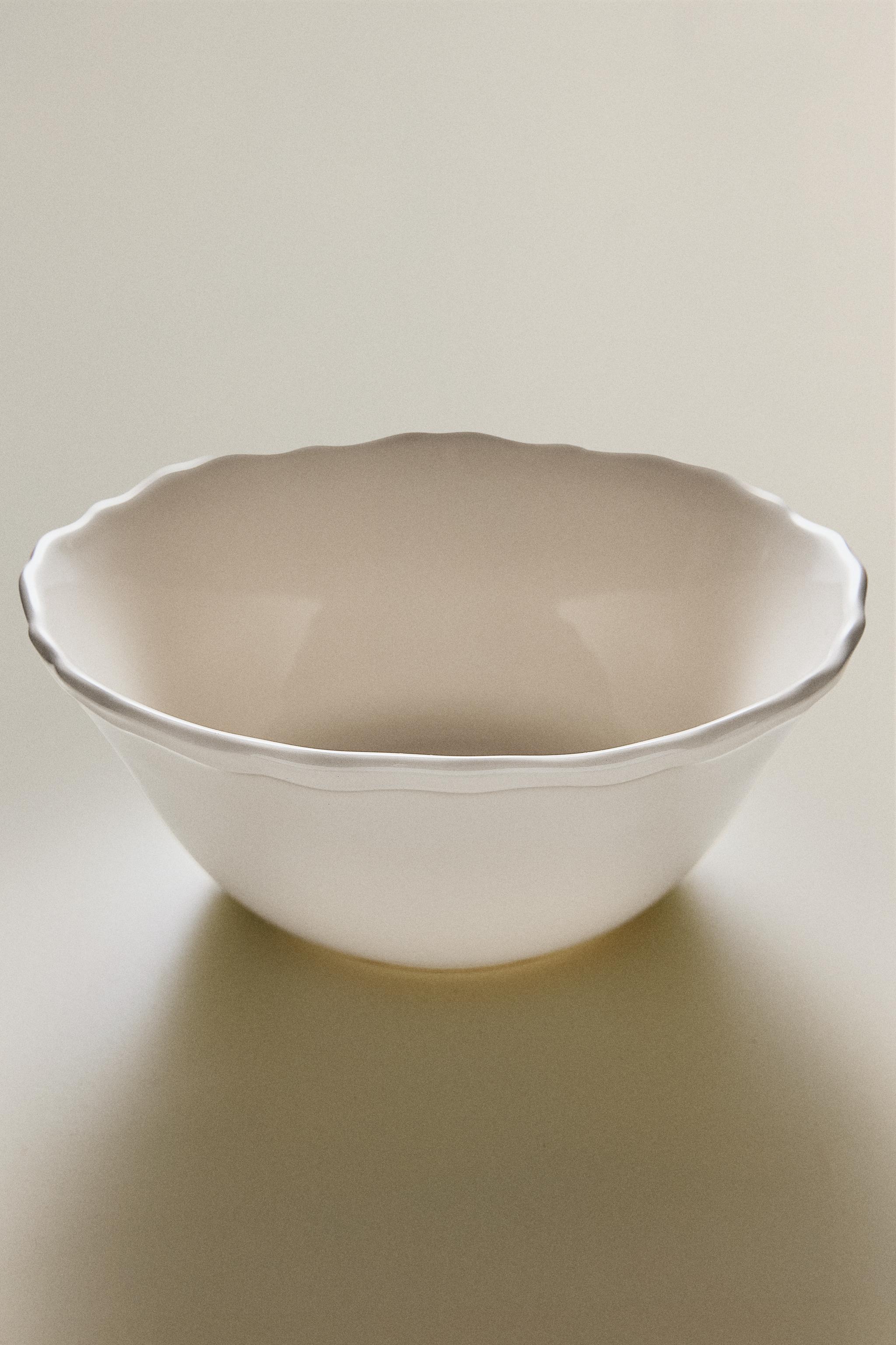 EARTHENWARE SALAD BOWL WITH RAISED-DESIGN EDGE