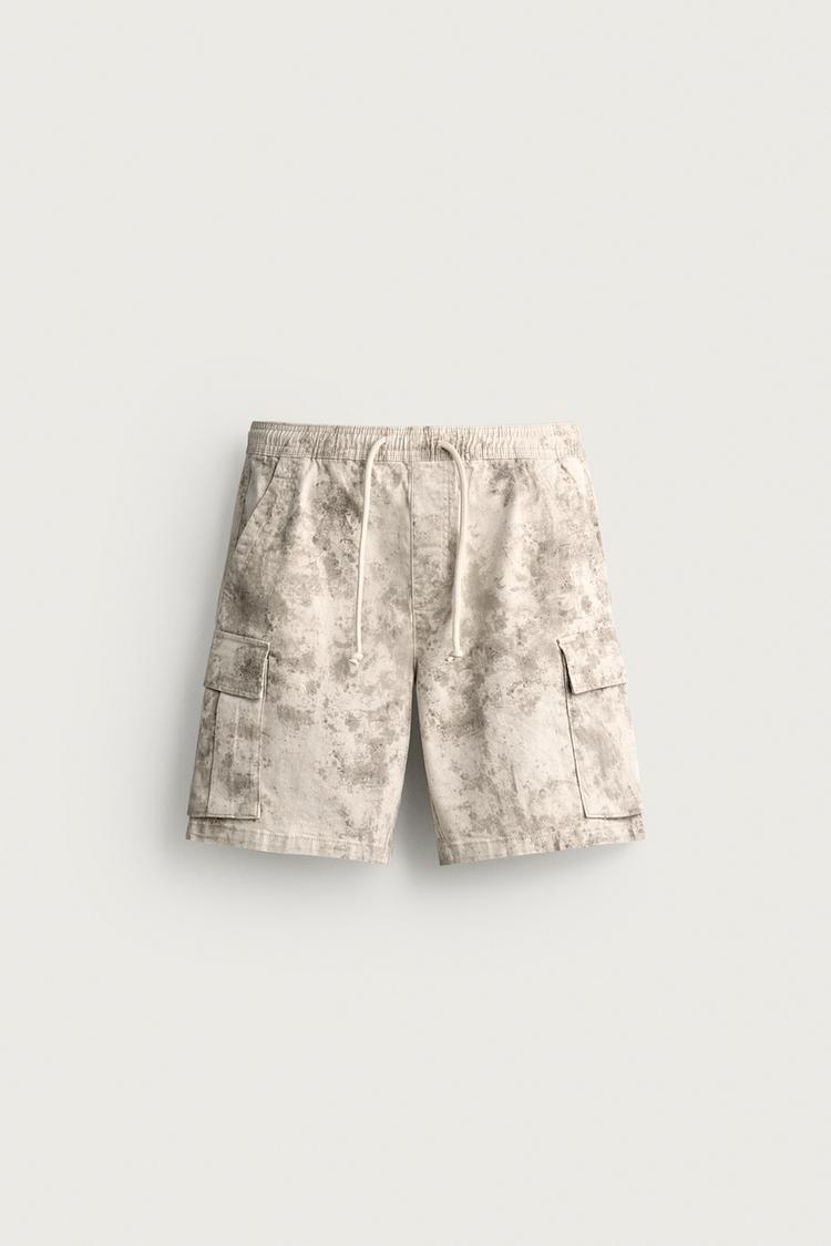 Pantalones cortos cargo tipo bermuda de corte relajado y color desgastado 7