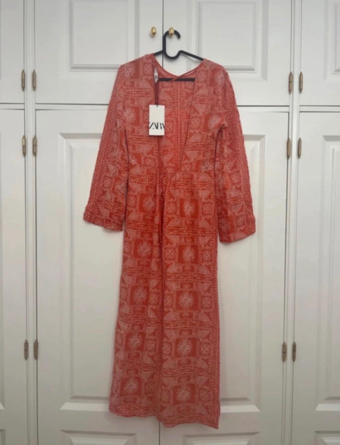 LONG EMBROIDERED DRESS - Image 2