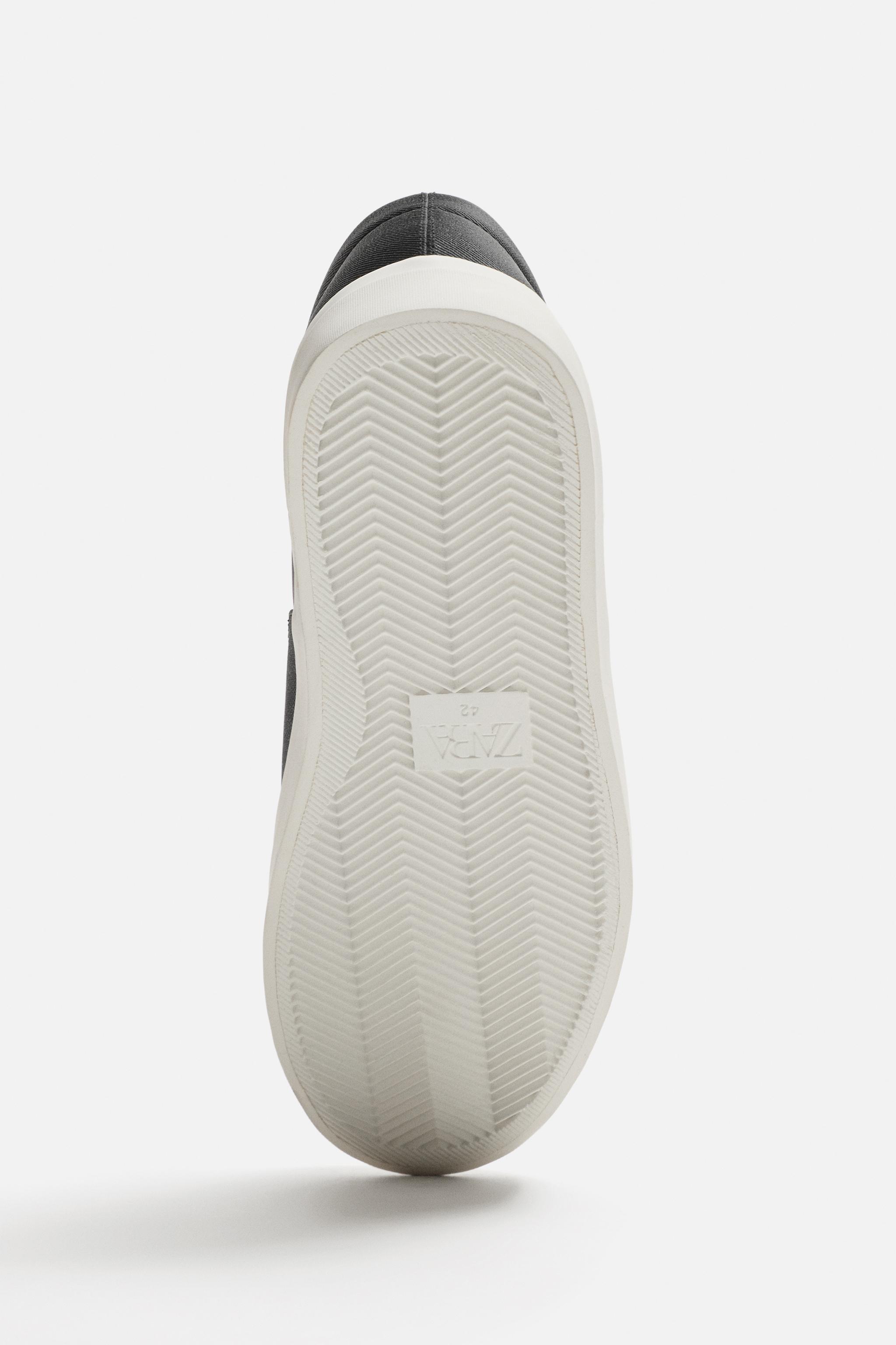 【ZARA】ディテールヒールスニーカー | 2213/520/001 HEEL DETAIL SNEAKER - White | ZARA United States