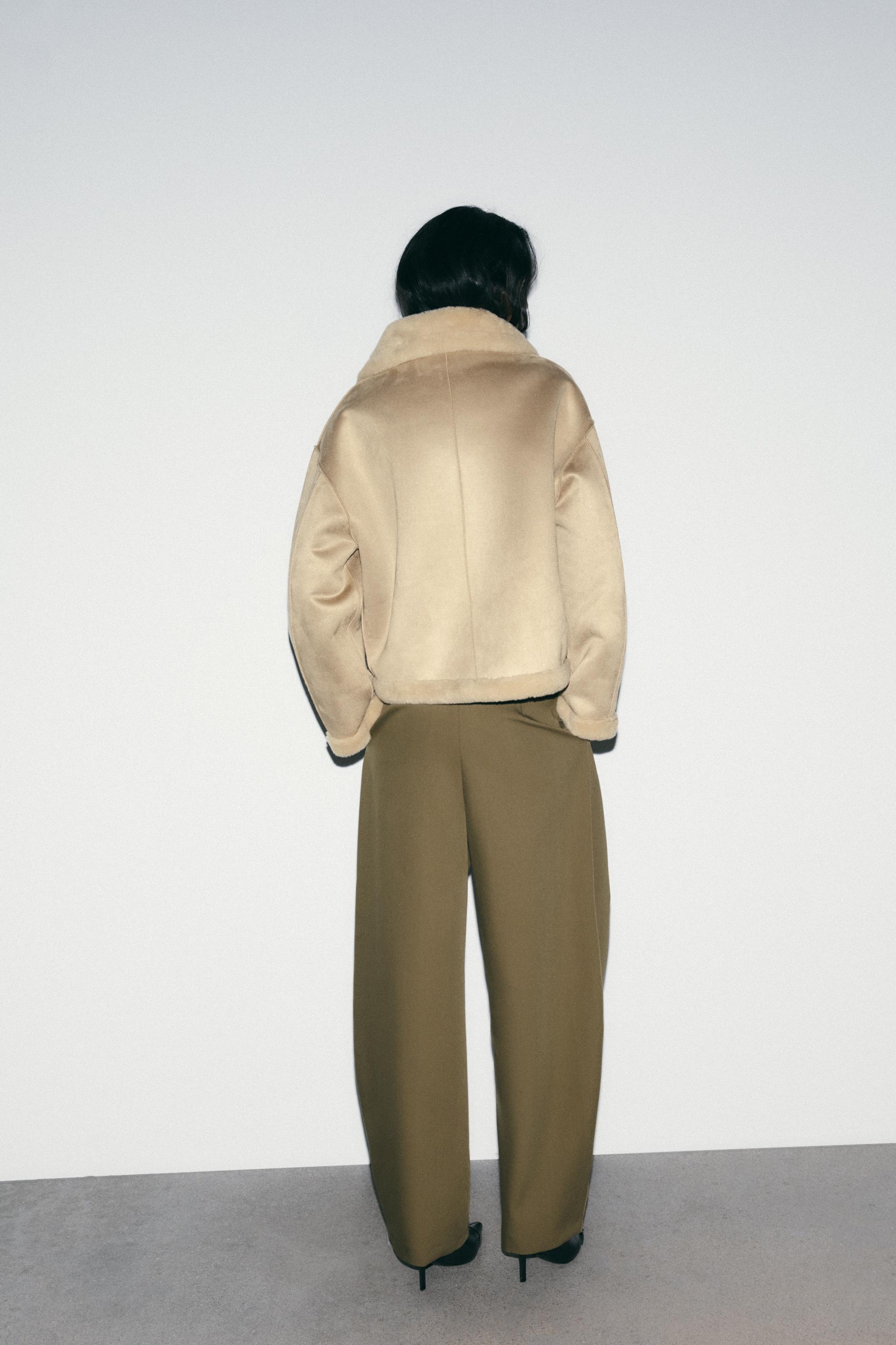 PLEATED BALLOON PANTS