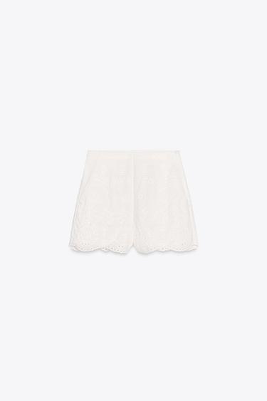 BERMUDA BORDADOS PERFORADOS ZW COLLECTION - Blanco de Zara