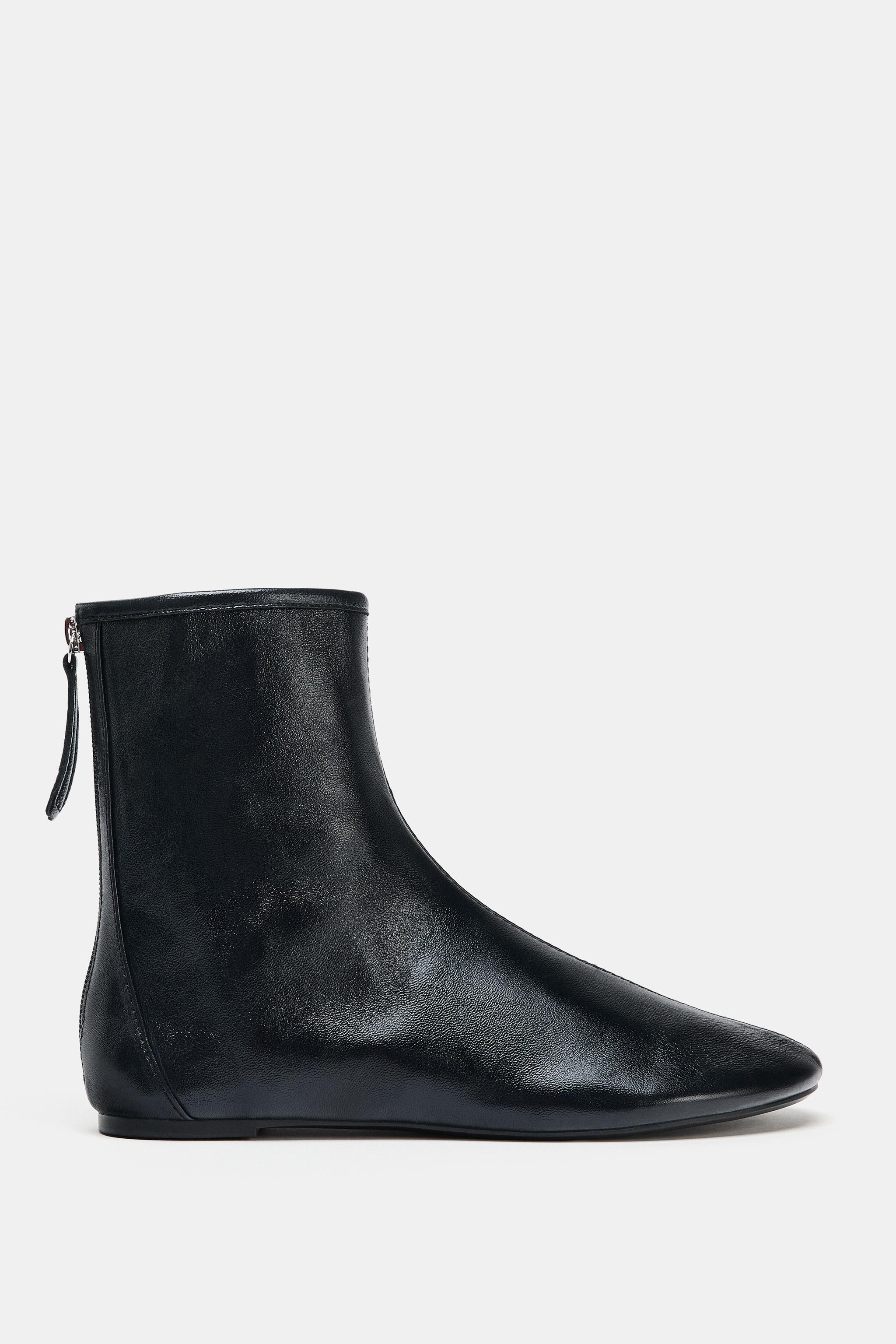 LEATHER ANKLE BOOTS