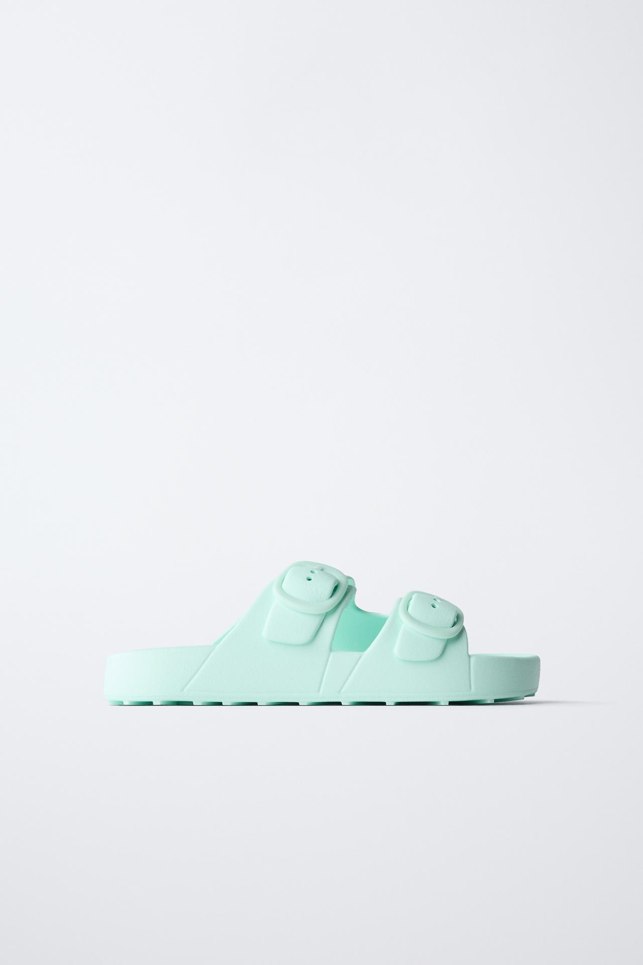 RUBBERIZED BUCKLED SANDALS — Turquoise Blue