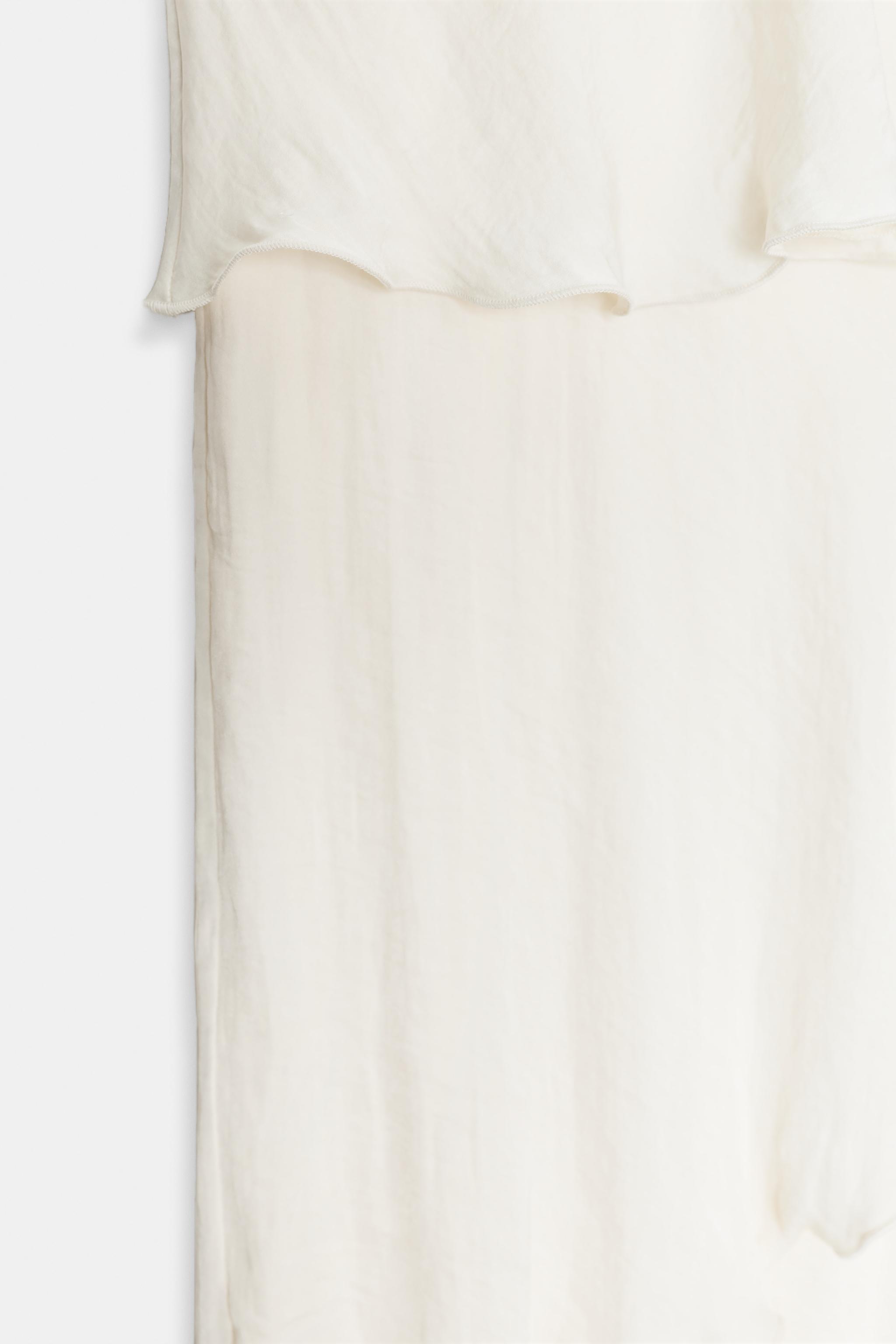 RUFFLED KNOTTED DRESS