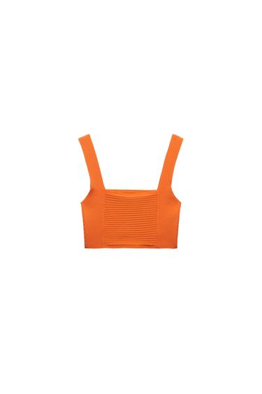 RIBBED KNIT CROP TOP