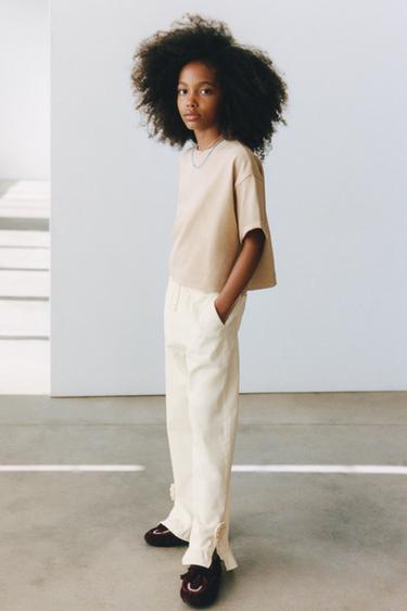 CROCHET FLOWER RUFFLE TROUSERS - Ecru by Zara