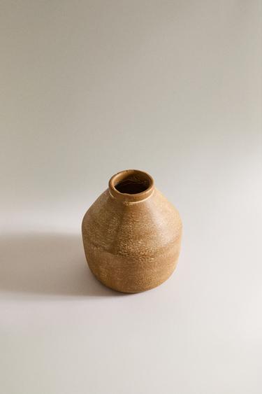 SMALL METALLIC VASE - Sand by Zara - Image 1