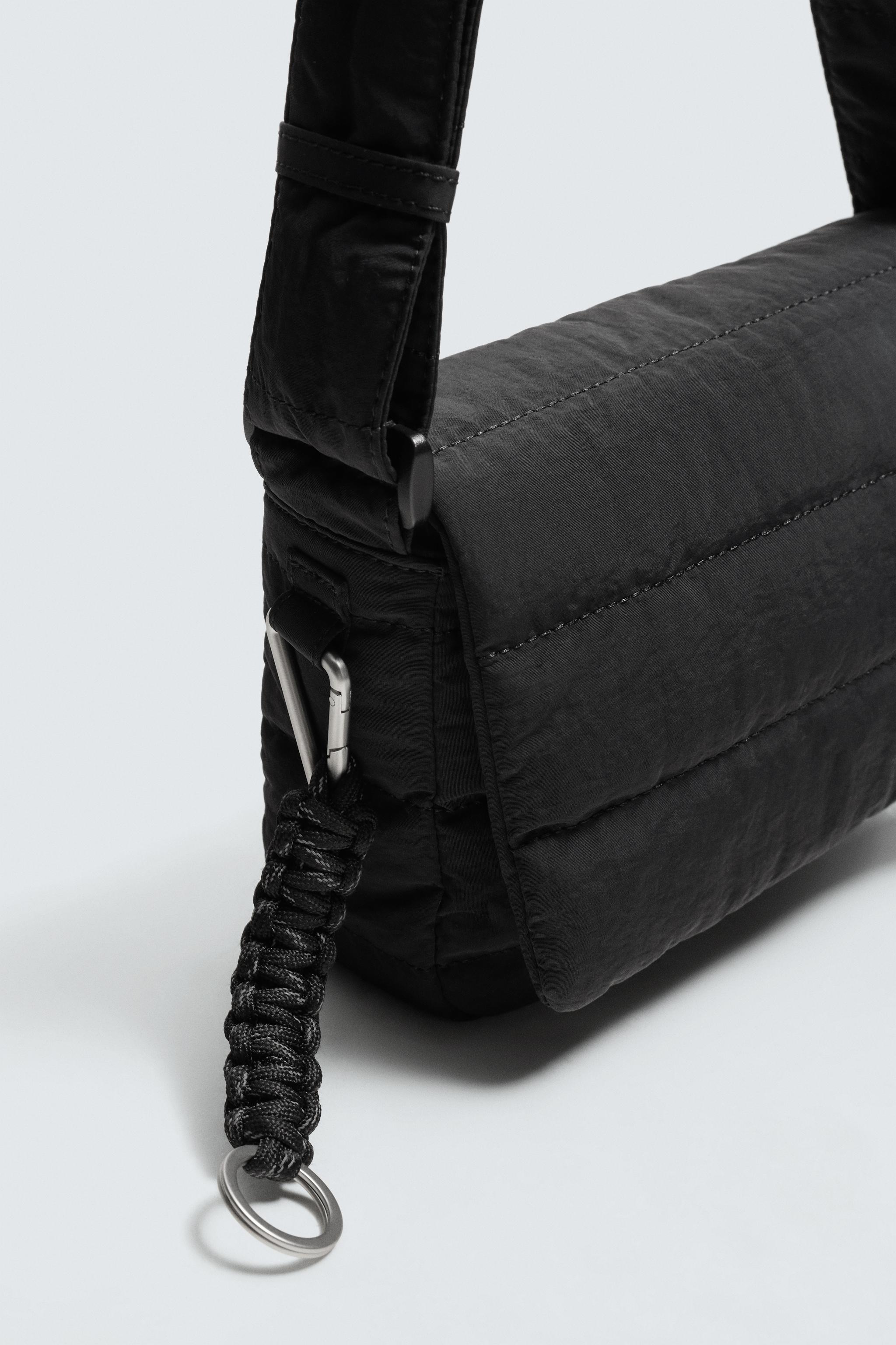 黒いキルティングボディバッグ キルティングナイロンクロスボディバッグ - ブラック | ZARA