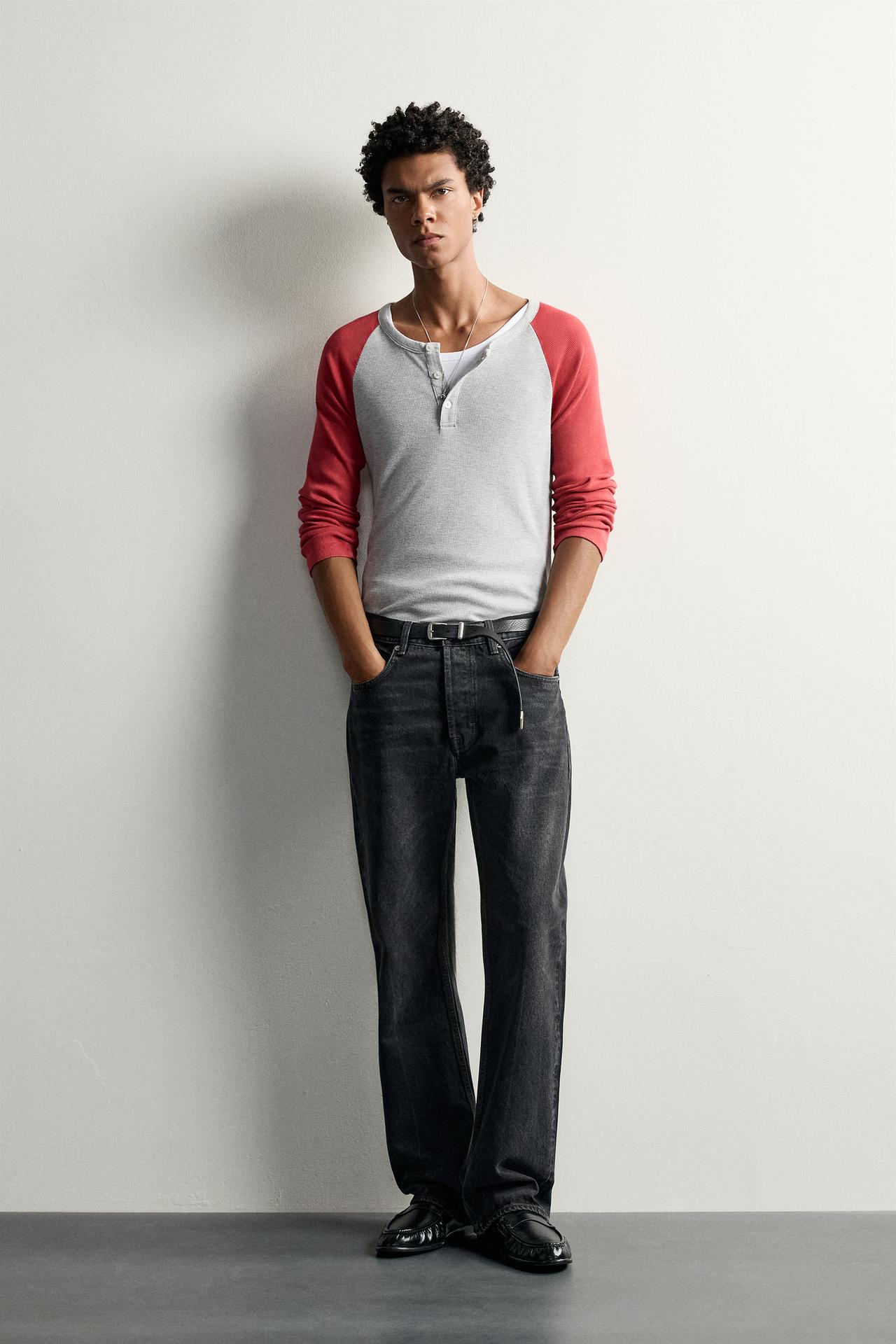 ФУТБОЛКА SLIM FIT КОЛОР-БЛОК
